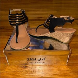 Zigi Girl Black Wedge Sandals